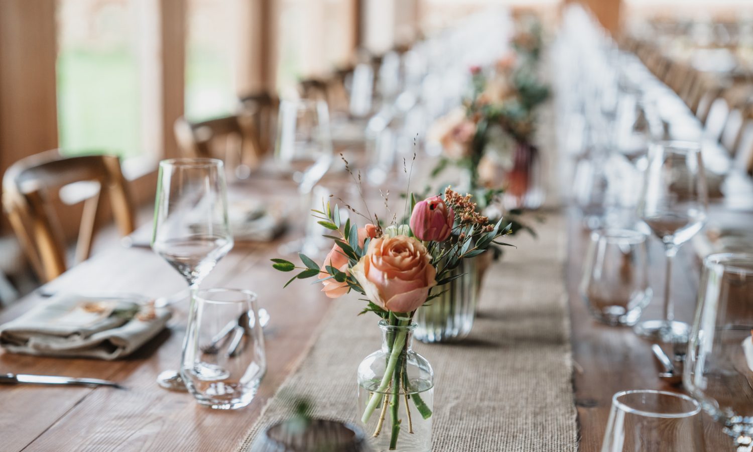 Mesa con flores